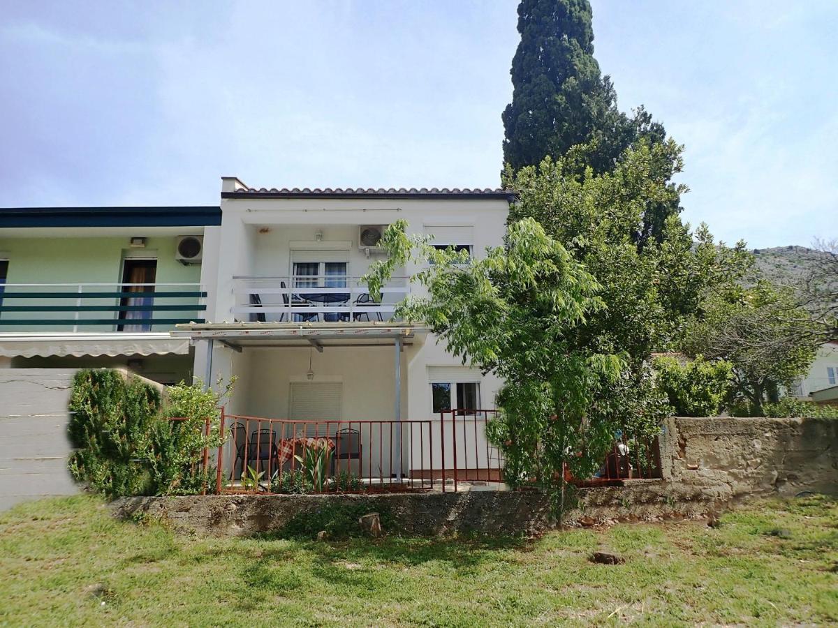 Apartment Maca Starigrad Paklenica Exterior foto