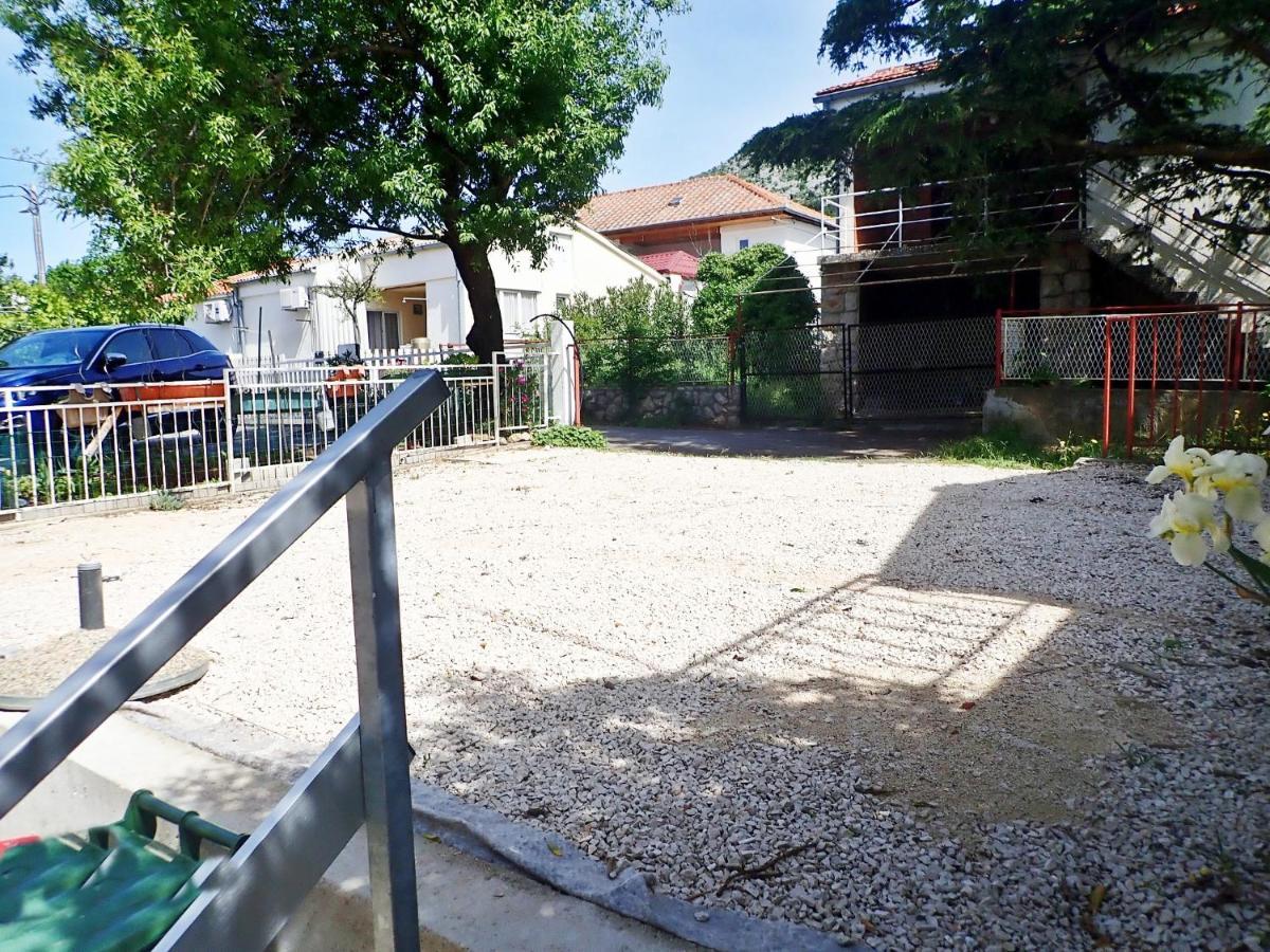 Apartment Maca Starigrad Paklenica Exterior foto